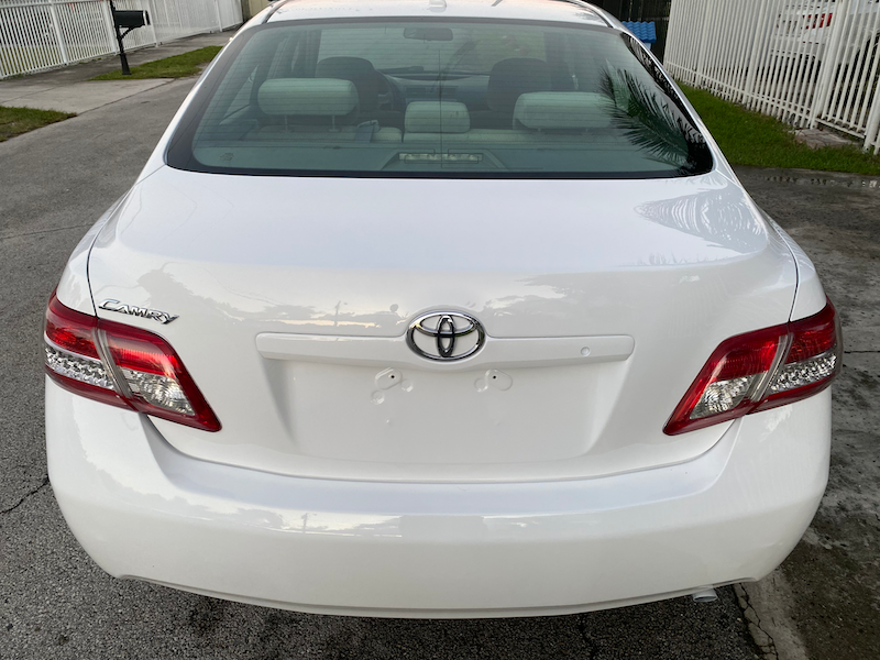 2011 Toyota Camry LE