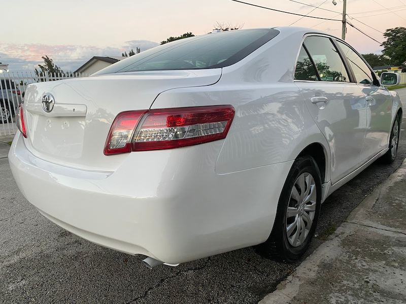 2011 Toyota Camry LE