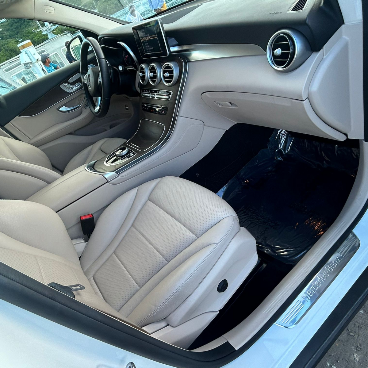 2019 Mercedes Benz GLC 300 4MATIC